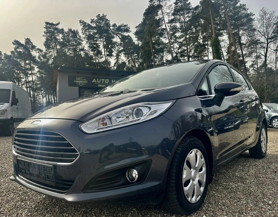 Ford Fiesta cena 27900 przebieg: 97000, rok produkcji 2015 z Milanówek małe 232